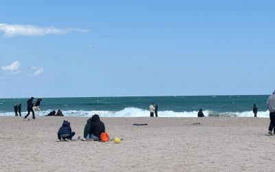Minivacanța de 1 Mai: Litoralul ia cu asalt turiștii, dar prețurile…