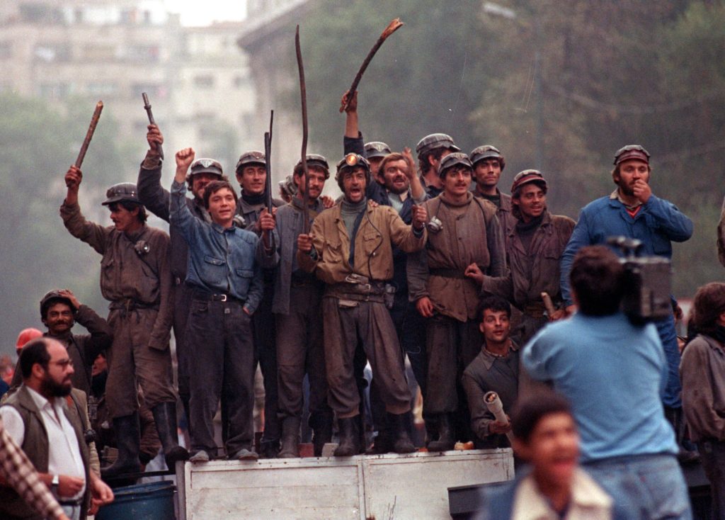 Mineriada ’90: violența care a marcat România de după Revoluție
