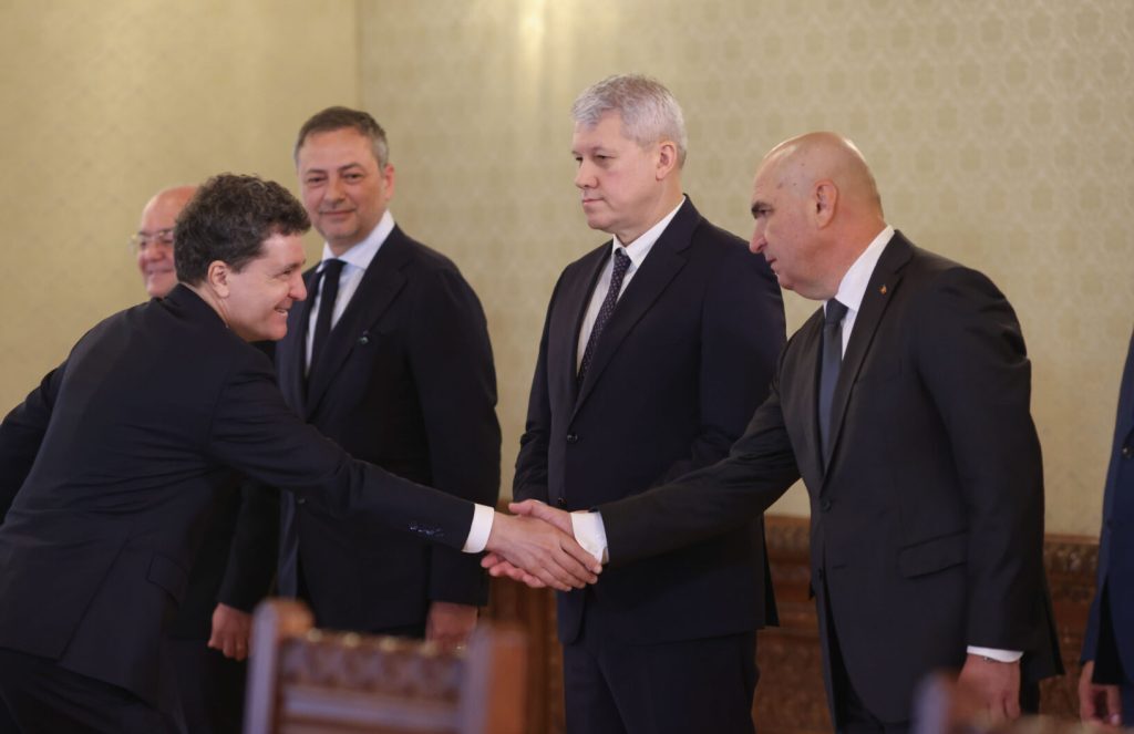 Toma premier? Lovitură PSD în stil PNL, Nicușor Dan premier!