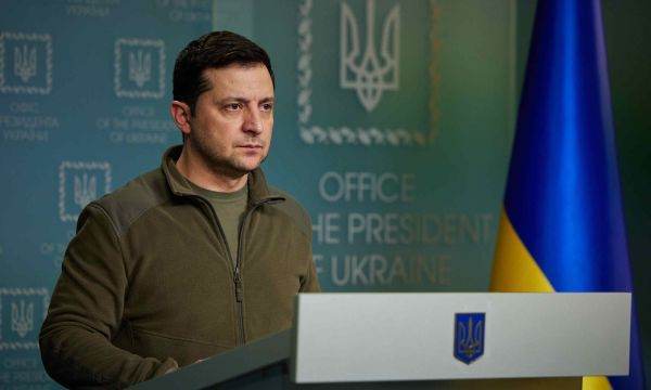Zelenski elimină rusa din limbi protejate în Ucraina