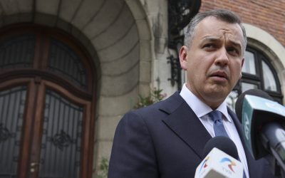 Tomac: Taxe la fel, pensii cresc cu 10%, mamele scutite