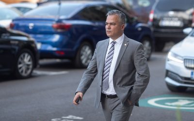 Veștea, trist de congresul PNL, cere alianță cu Nicușor Dan