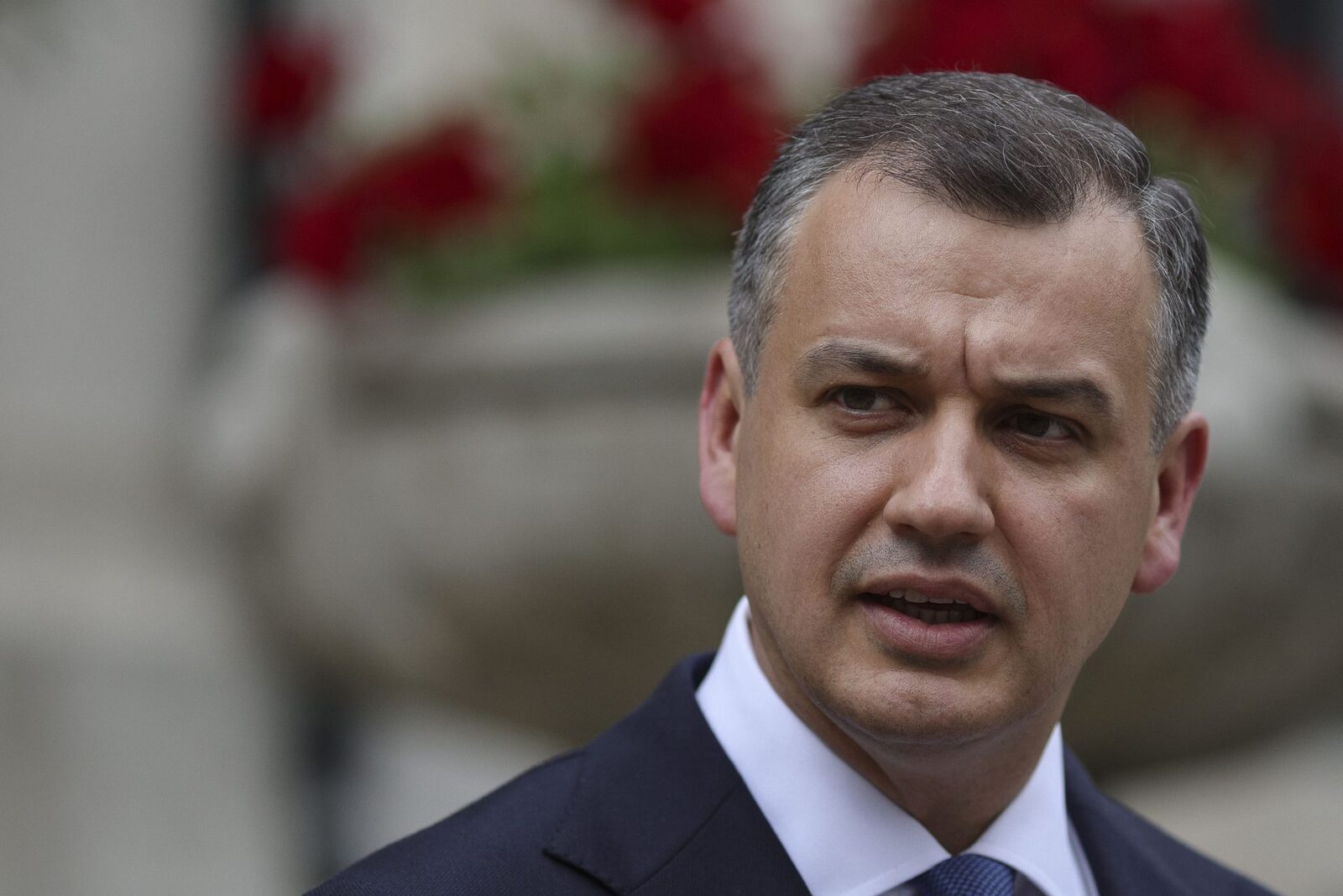 Tomac negociază susținerea Guvernului. Hunor: Nu promitem vot // Listă Miniștri