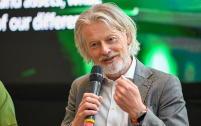 Investitor străin, 2 firme IT românești unite, mii de joburi noiannoncează