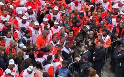 Amulanții intră în grevă generală. Capitala, paralizată