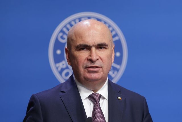 Bolojan: Nu mă cramponez de funcția de premier