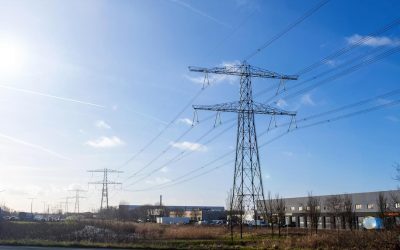 Producția de energie a României a scăzut, dar regenerabilele avansează