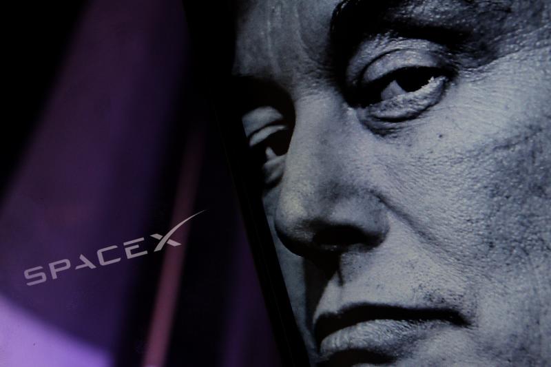 SpaceX cumpără pionierul AI pentru 60 miliarde $