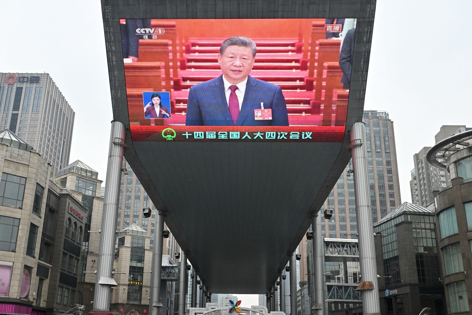 China: Inteligență artificială cu „gândirea” lui Xi pentru controlul populației
