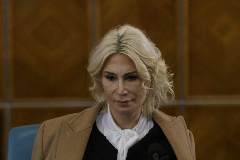 Turcan spre Grindeanu: Ești manipulator! PNL nu guvernează cu PSD