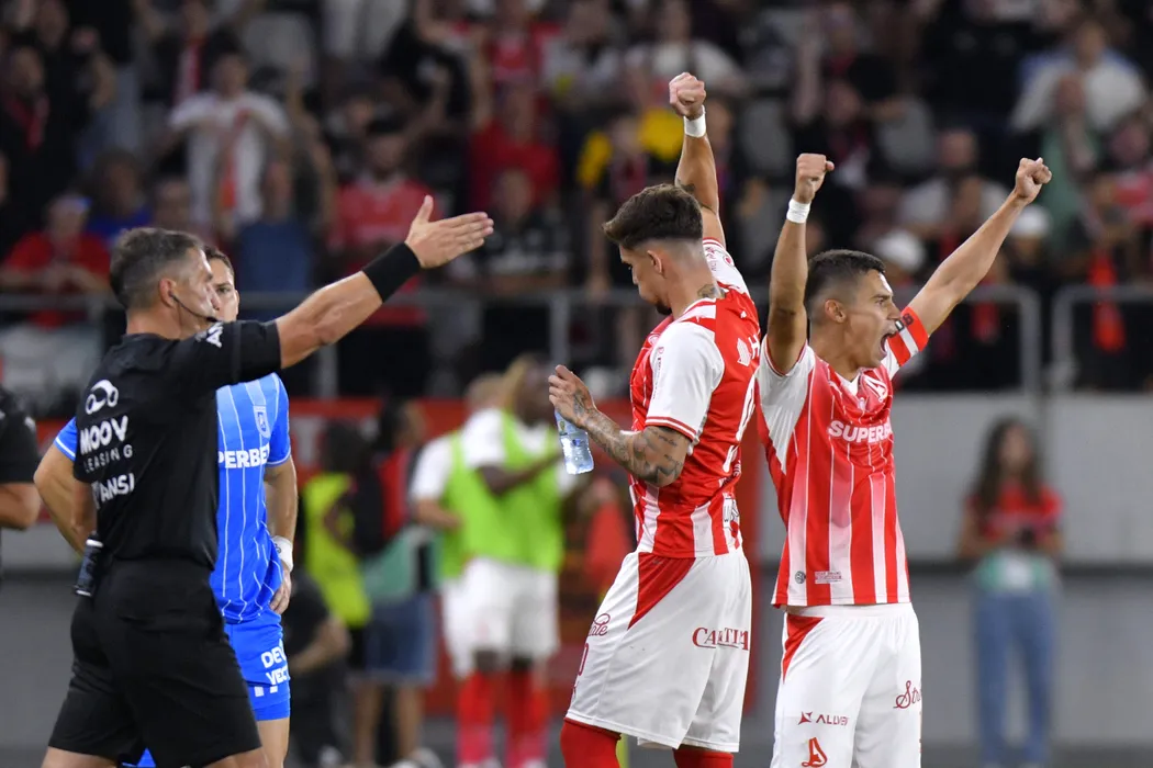 Dinamo, victorie uriașă! Campioana, pulverizată de „Câini” cu 5-1, VAR a dictat