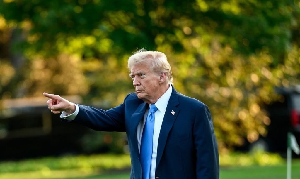 Trump, legături financiare în România: afaceri imobiliare în București