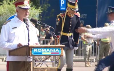 Militar leșină lângă șeful Armatei, acesta continuă discursul