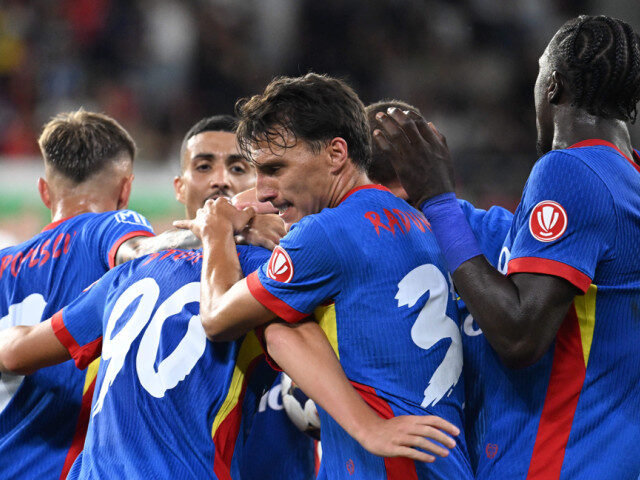FCSB RUȘINE CU AUDA: Un singur luptător, lăudat de presa din străinătate
