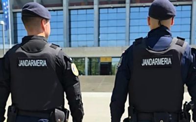 Jandarmi, intervenție pe Podul Basarab: A salvat un bărbat.