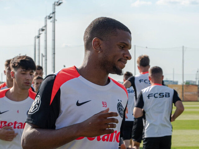 FCSB: Ronny Labonne titular în amicalul cu Union SG