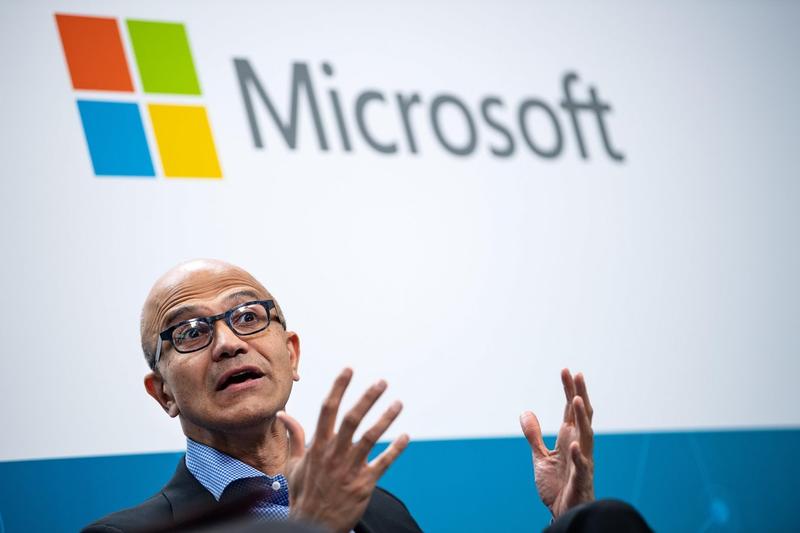 Șeful Microsoft, avertisment dur despre AI în companii