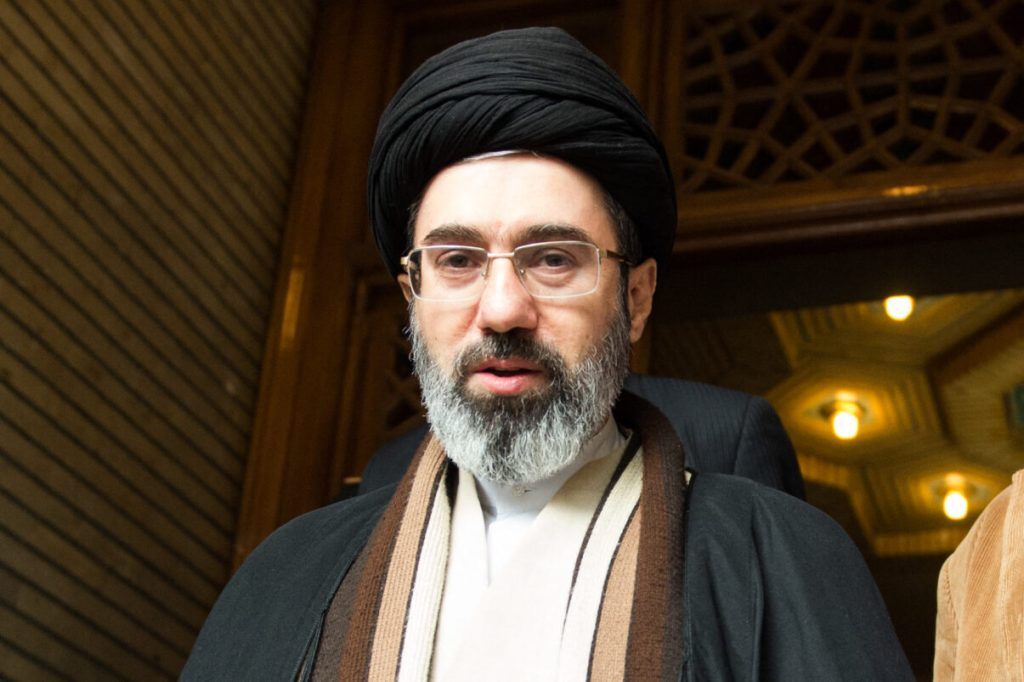 Iranul, mai aproape de bomba nucleară sub noul lider