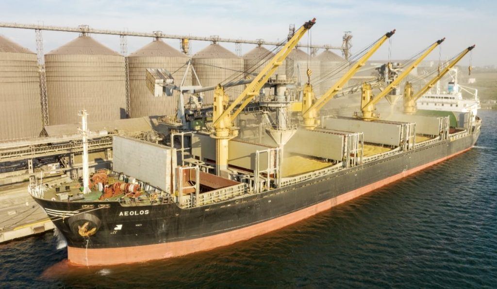 Rusia sabotează exporturile Ucrainei: grâne blocate