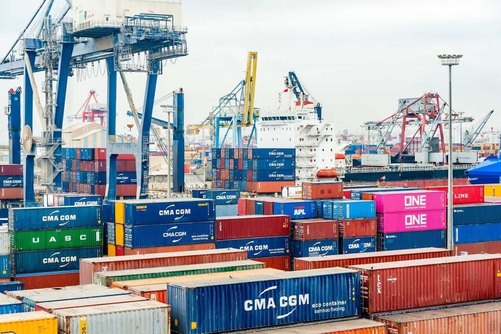 Export românesc: 78% vrea noi piețe, marii jucători domină
