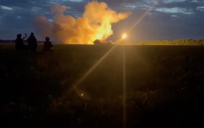 Ucraina lovește Rusia: Peste 300 de drone, ținte în Munții Ural