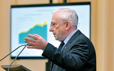 Isărescu: Dobânzi mai mici din 2027, economie fragilă, fără recesiune gravă