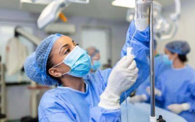Salarii noi în Sănătate: Legea pregătită pentru medici, asistenți