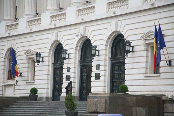 Banca Națională: Dobânda la overnight a blocat la 5,63%