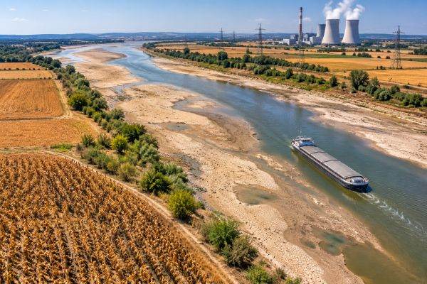 Caniculă și secetă: Europa pierde 180 miliarde euro