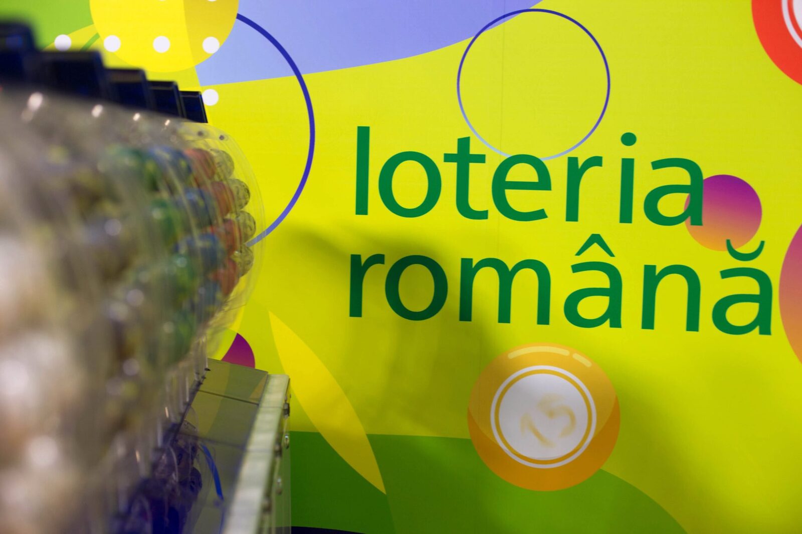 Premiu istoric la Loto 6/49: combinație rară, șase numere câștigătoare