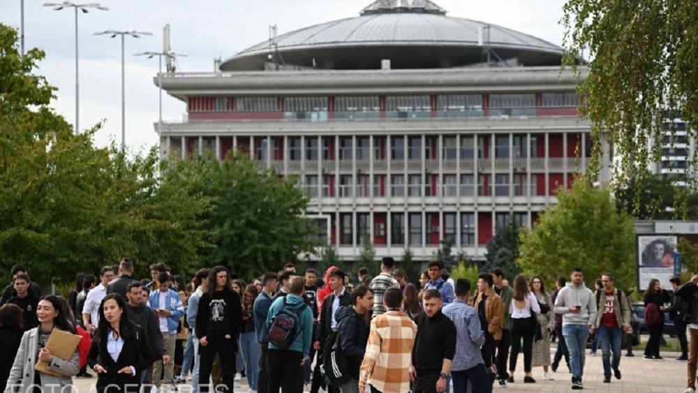 Taxe facultăți 2026: Cât costă visul românesc