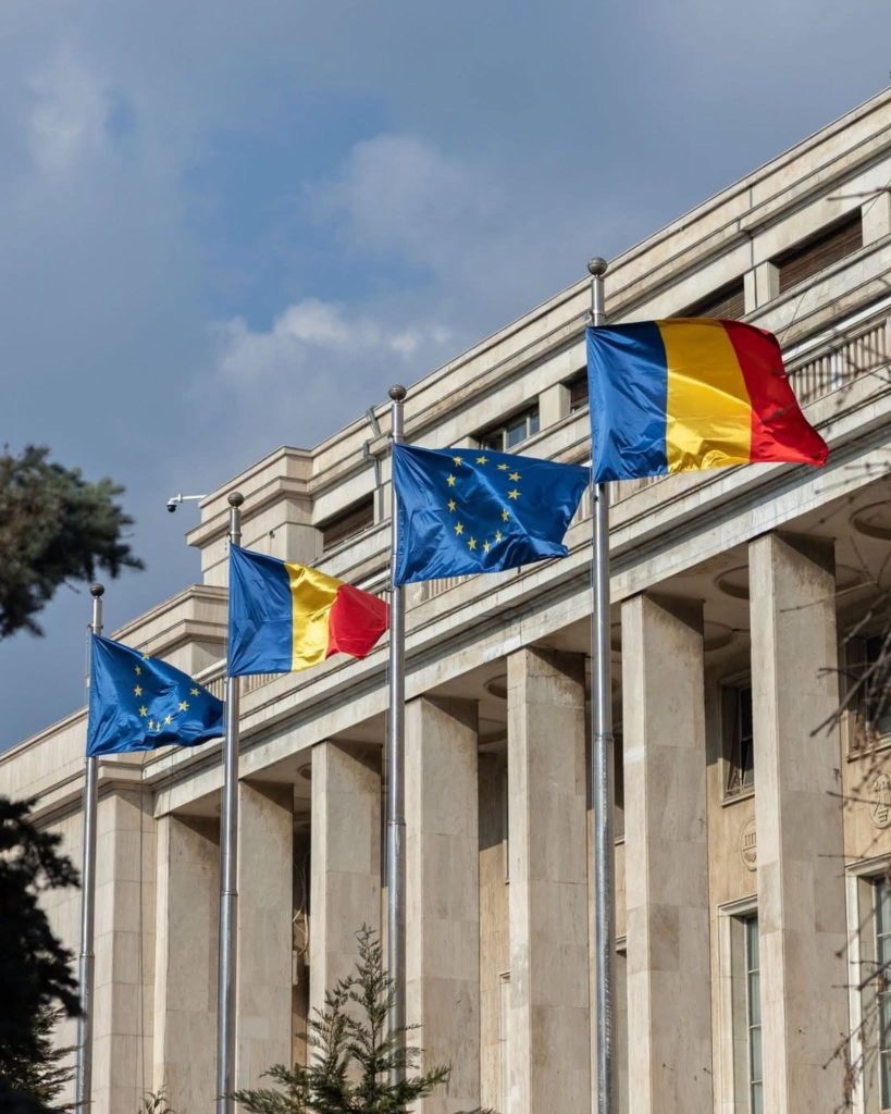 Bolojan, stimulente pentru diaspora: Investiții acasă la români