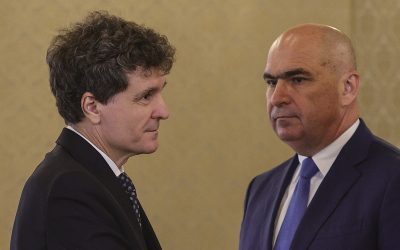 România, aproape de junk: Moody’s avertizează, Nicușor Dan admite că mai e mult de lucru