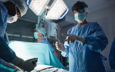 Chirurg AI salvează vederea unui britanic într-o premieră mondială