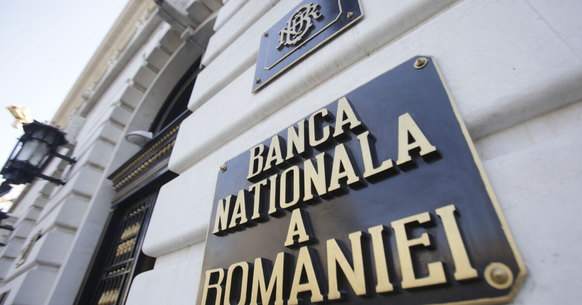 BNR ține dobânda sus. Inflația țintește 2027