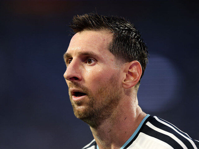 Messi ȚINTIT DE ATENTAT CU BOMBĂ. AU VRUT SĂ-LOMOARE