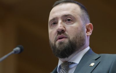 CSM apără pe Voineag, după Ghinea: Jignirile depășesc libertatea