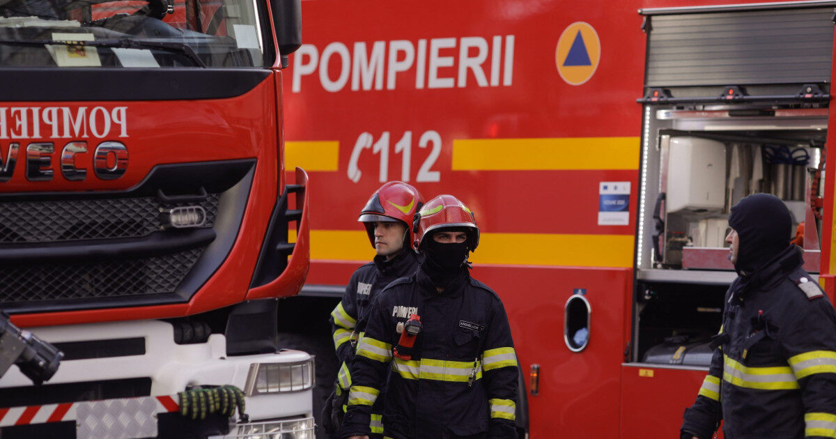 Incendiu la Constanța: Fum dens, RO-Alert activat