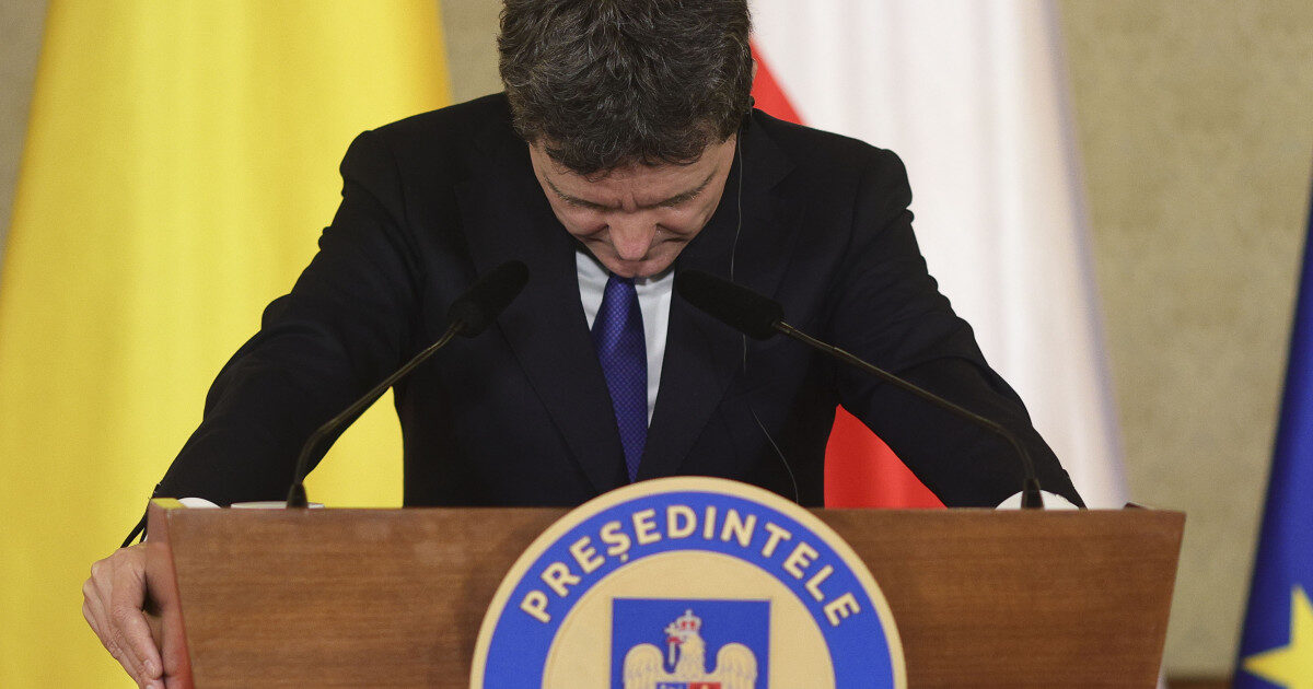 AUR vrea lista senatorilor care susțin suspendarea lui Nicușor Dan