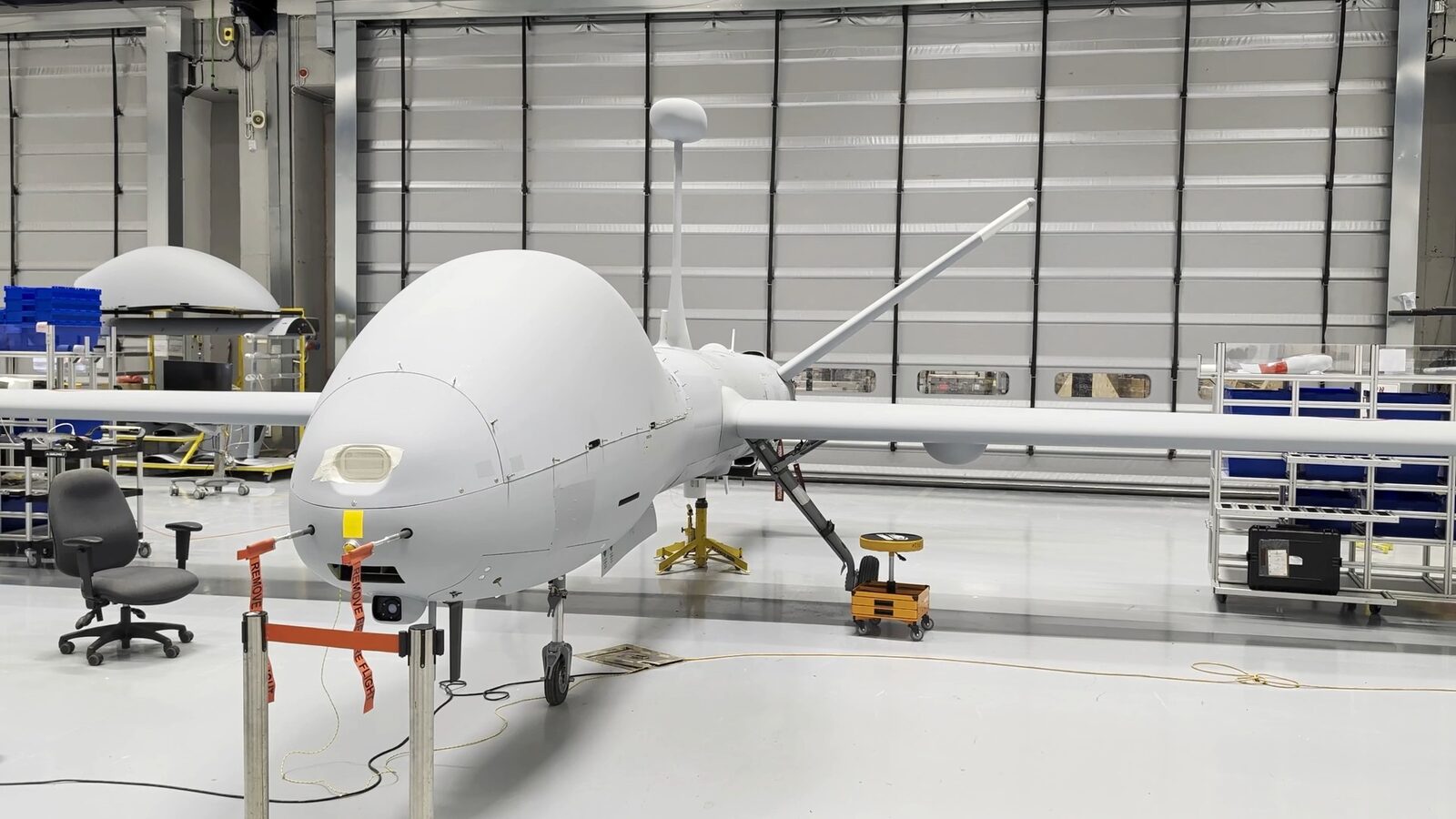 România: De ce dronele cu aripă fixă mor pe hârtie