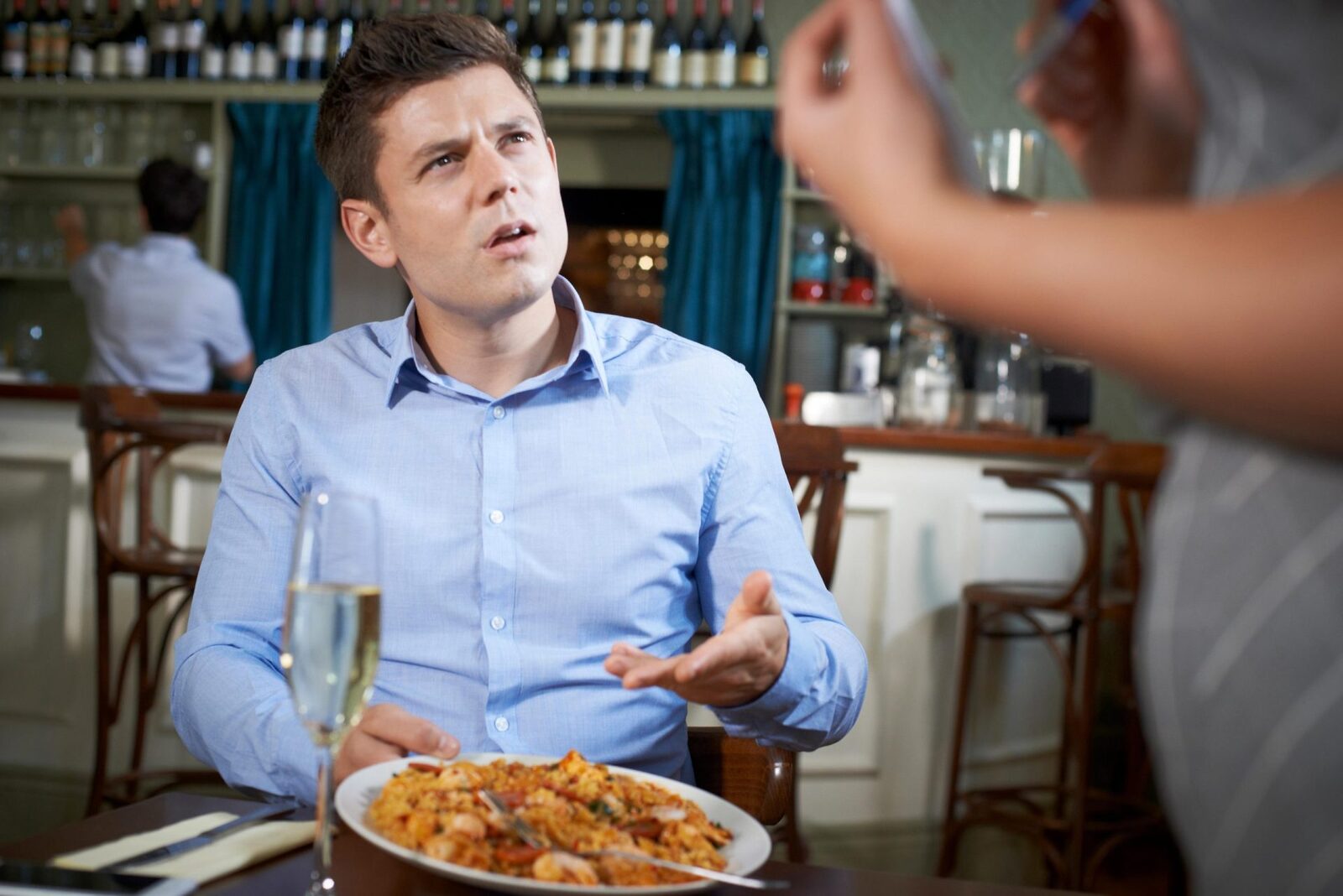 Nota la restaurant: Poți pleca fără să plătești dacă mâncarea e diferită