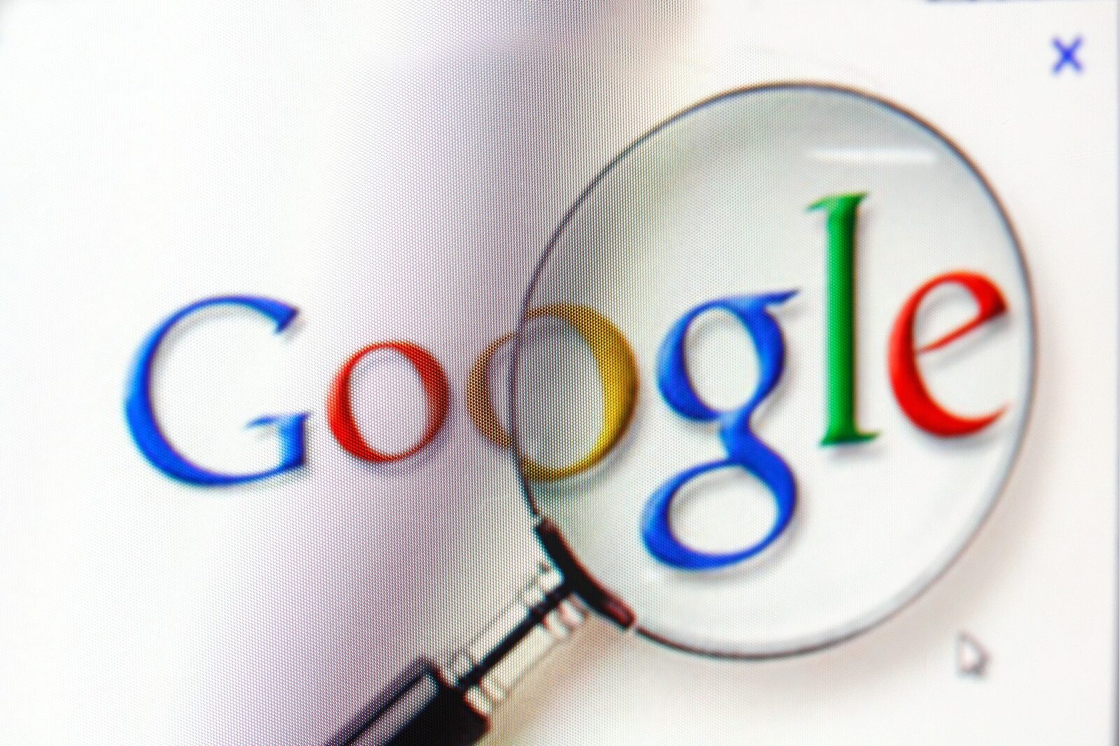 Google schimbă șefii de la DeepMind: ce urmează pentru Gemini