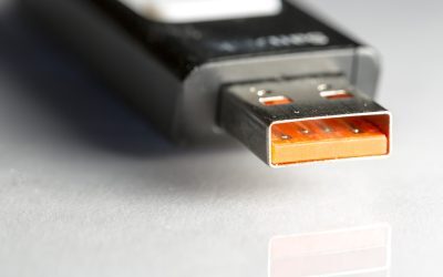 Cum formatezi stick USB pe Windows 11: Ghid rapid