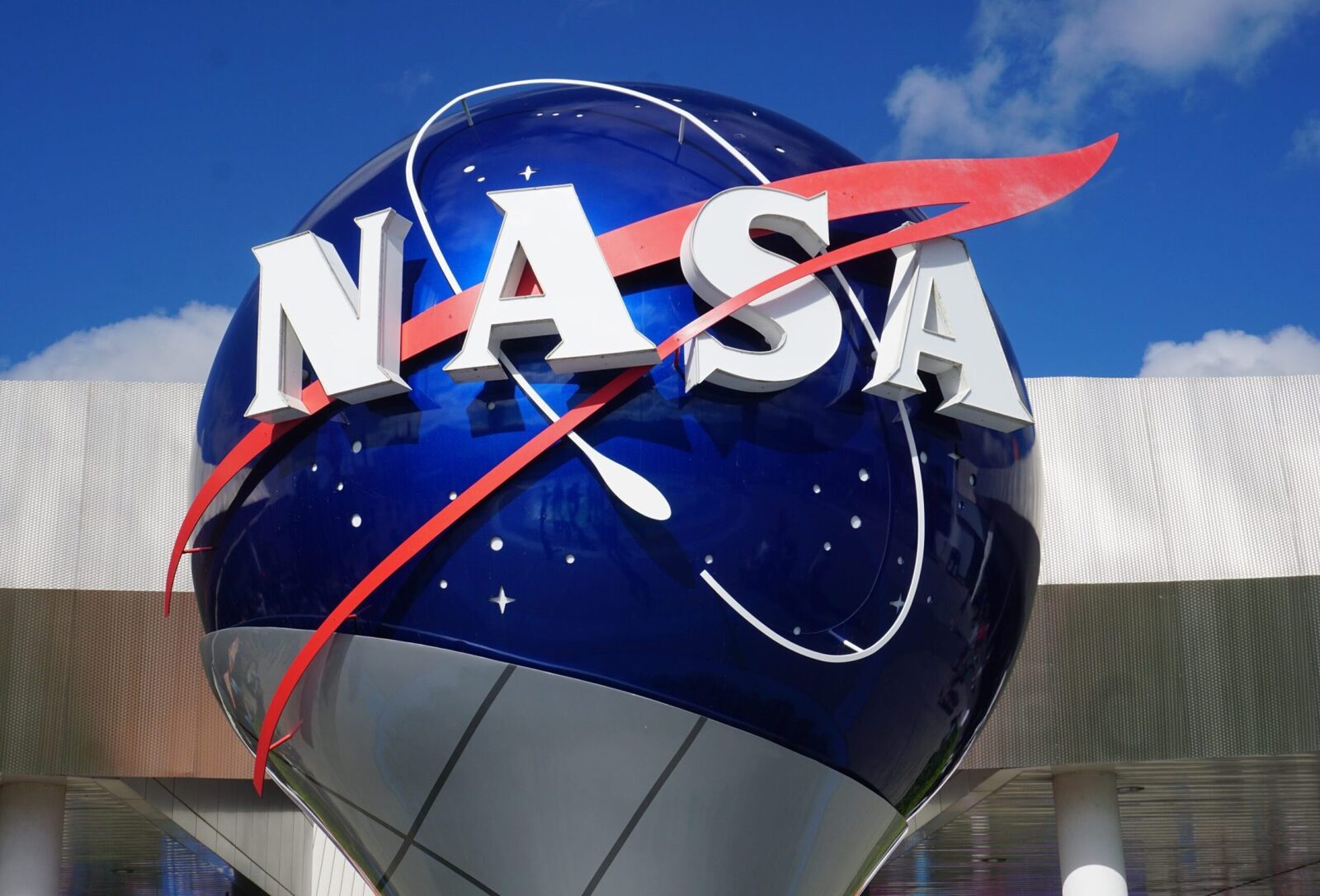 Viața unui cercetător NASA: „Nu e știință complicată”
