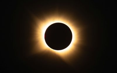 Eclipsa de Soare pe Cerul Europei: Imagini Uimitoare