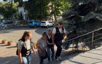 Bărbat ucis, găsit îngropat în curte. Partenera, suspectă