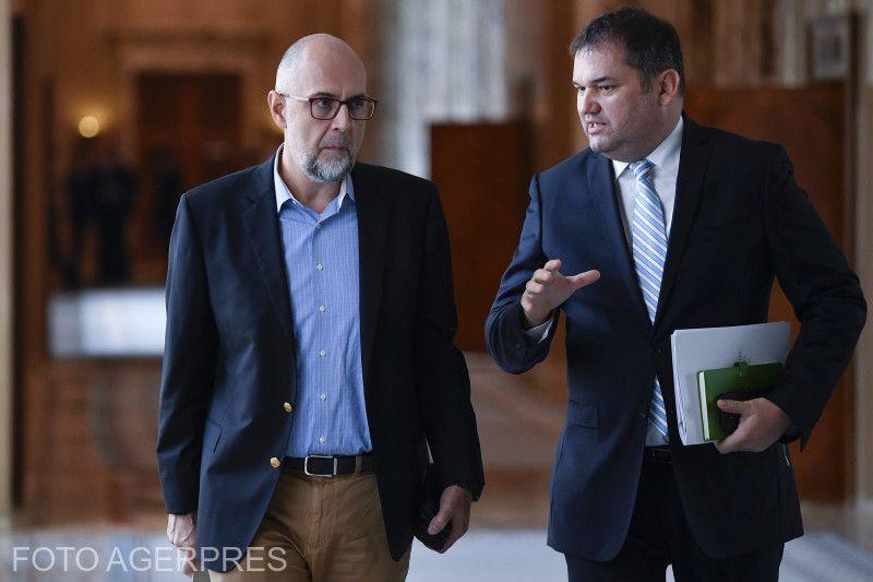 UDMR blochează extremismul: Guvern nou în septembrie