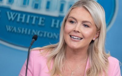 Trump, lovitură la Casa Albă: un apropiat pleacă la final de lună