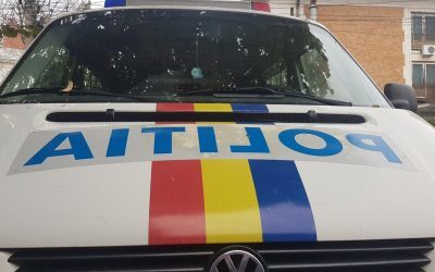 Mașină în flăcări pe DN 7, Dâmbovița. Blocaj pe sensul spre București