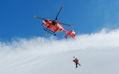 Alpiniști blocați în Bucegi. Intervenție dificilă a salvamontiștilor